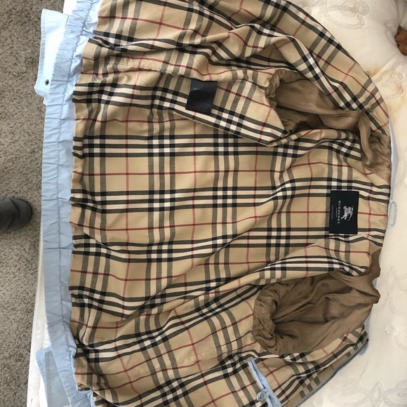 Men’s Burberry Zip-Up Jacket - Picture 2 of 10